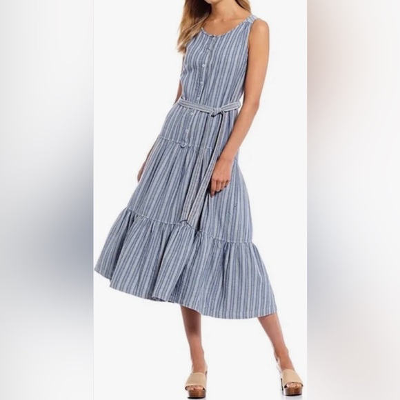 NWT Chelsea & Violet sleeveless tiered dress - Picture 1 of 9